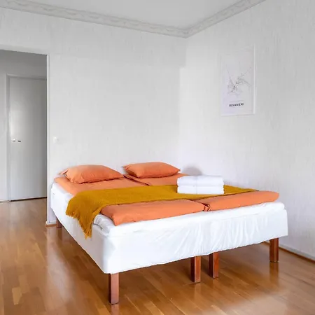 Riverside In Center Апартаменты