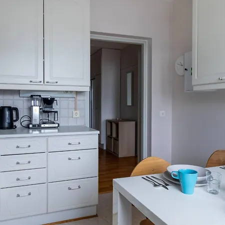 Riverside In Center Апартаменты