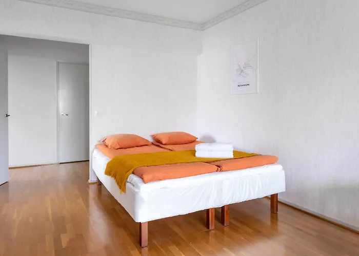 Riverside In Center Apartament