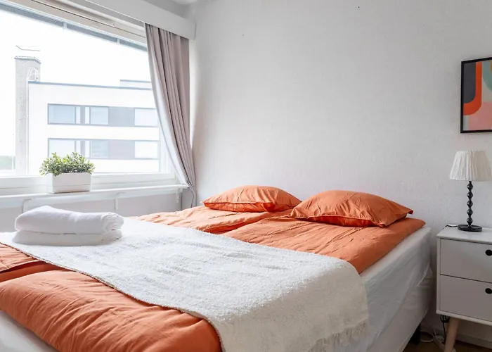 Riverside In Center Apartament