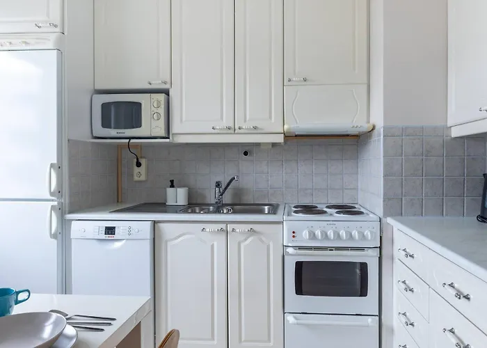 Riverside In Center *